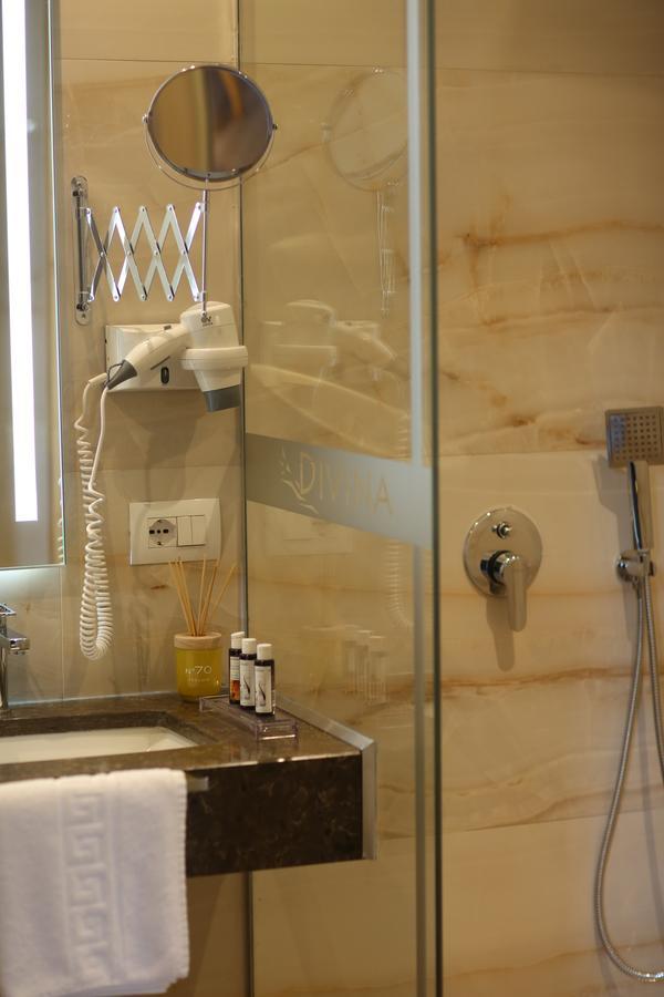 Hotell Neranxi Boutique Hotel - Ish Divina 4*