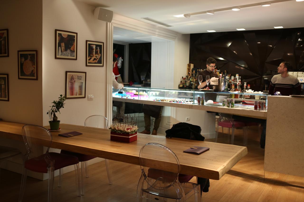 Neranxi Boutique Hotel - Ish Divina Hotell Tiranë