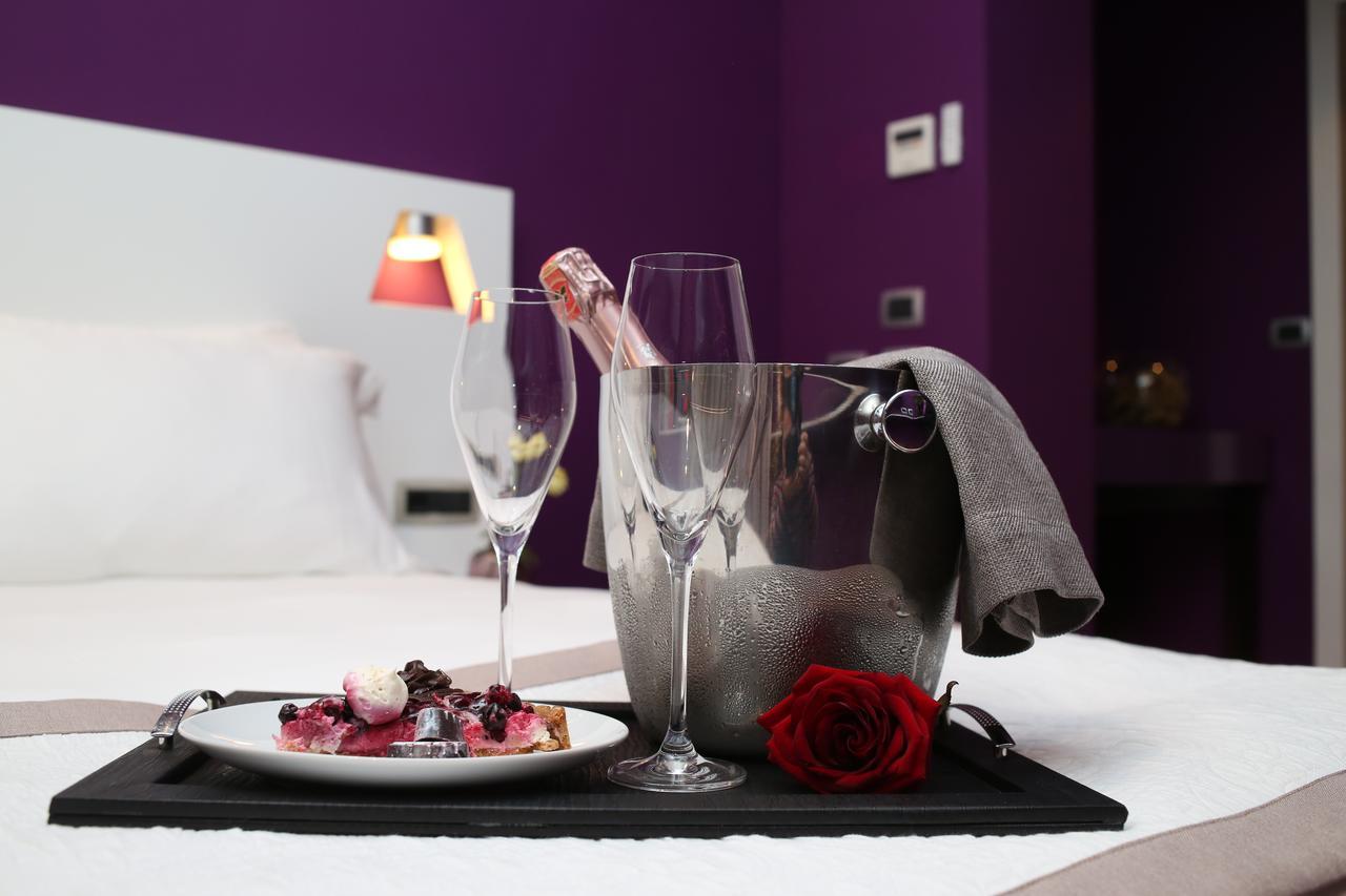 Hotell Neranxi Boutique Hotel - Ish Divina Tiranë